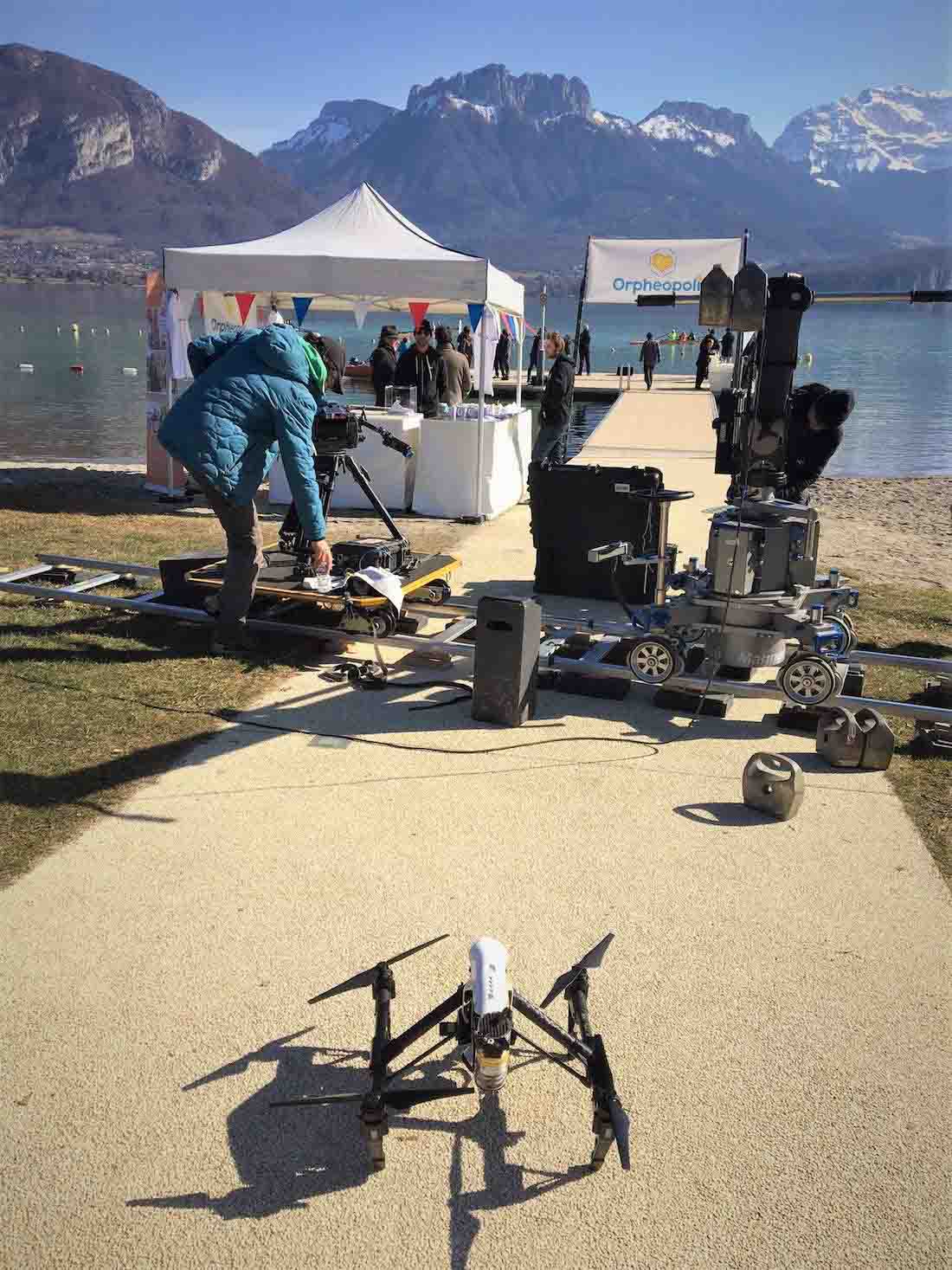 Vidéo aérienne par drone sur le lac d'annecy pour une fiction