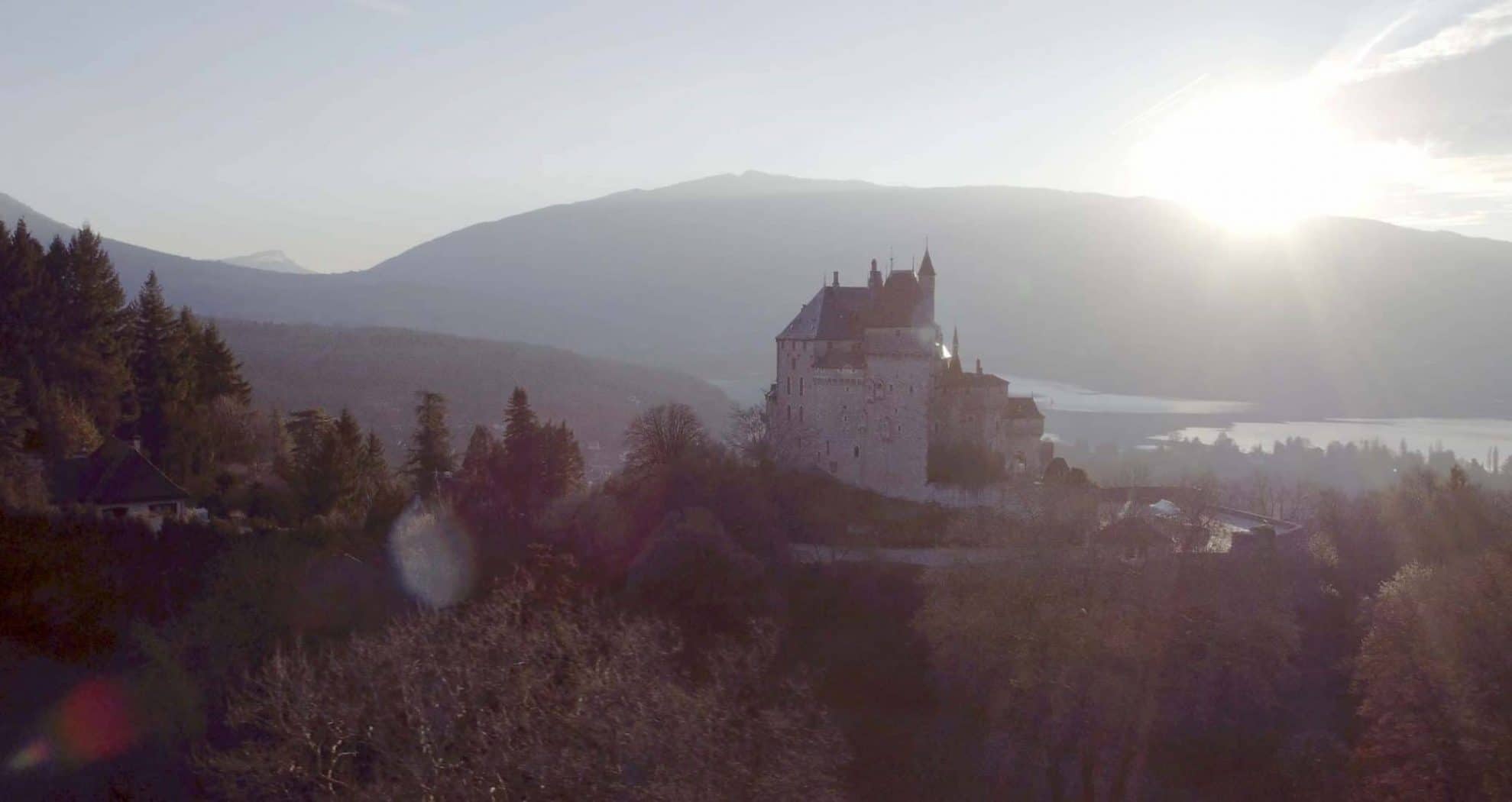 Video aérienne château en Rhône-Alpes