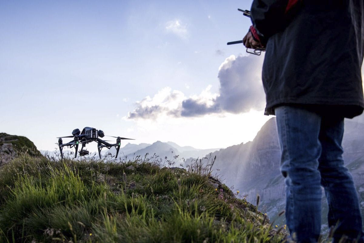 pilote et drone