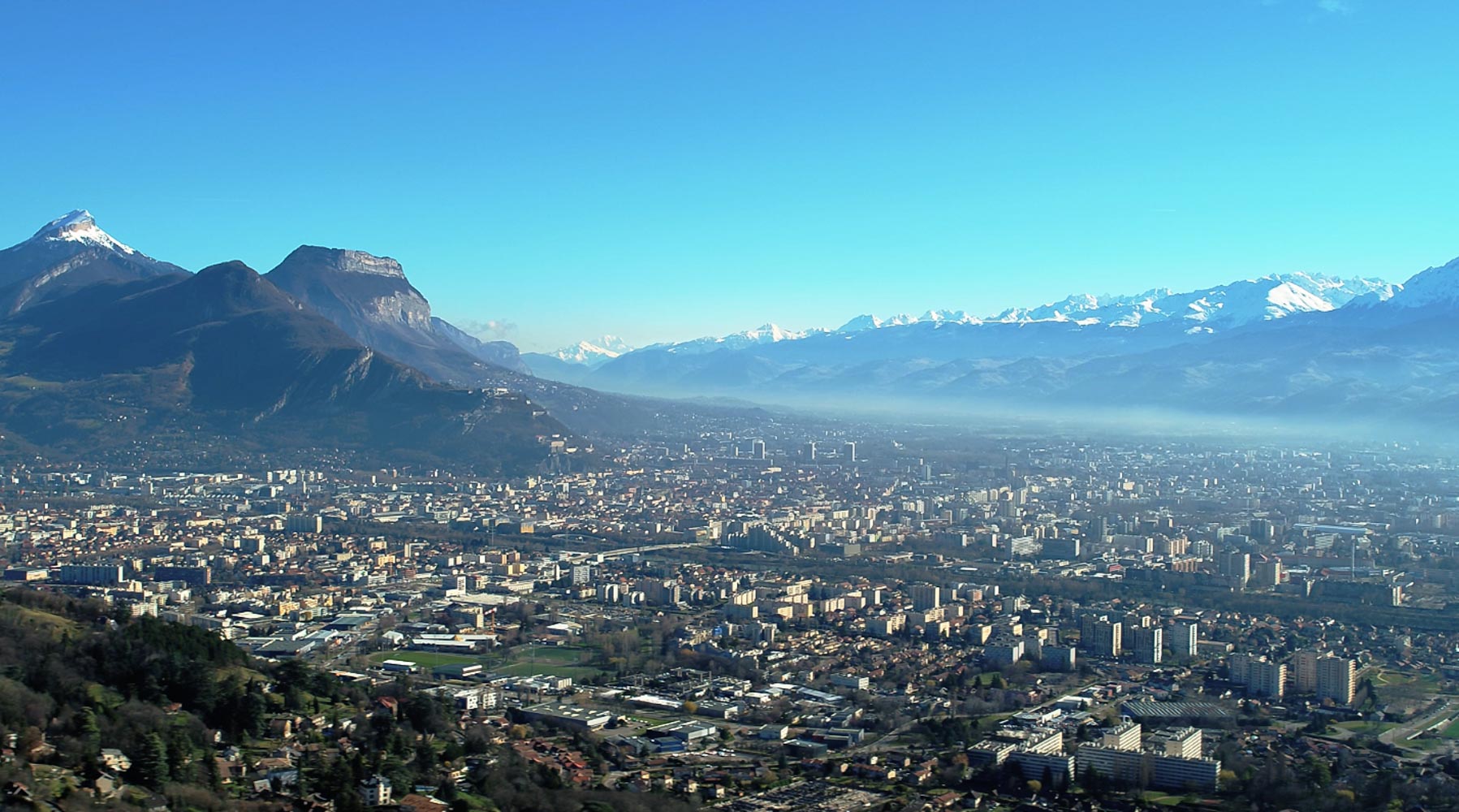 grenoble vue du ciel par drone