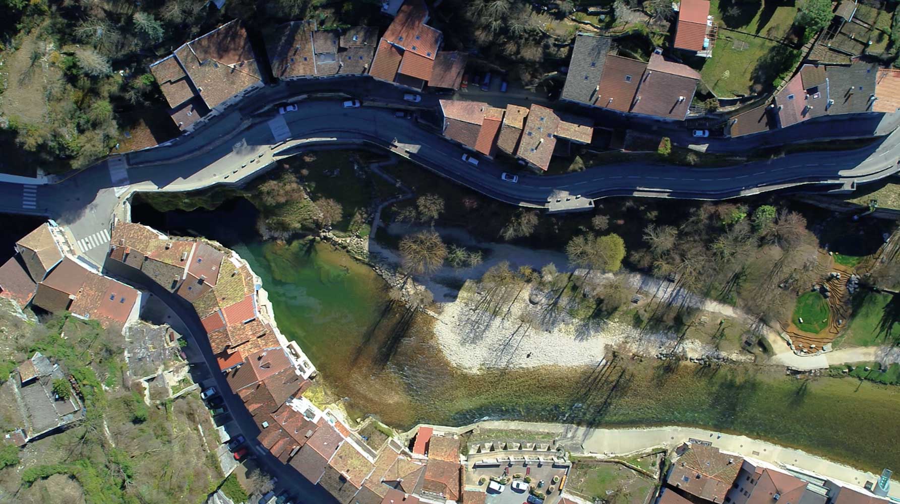 film aérien isère pont en royans