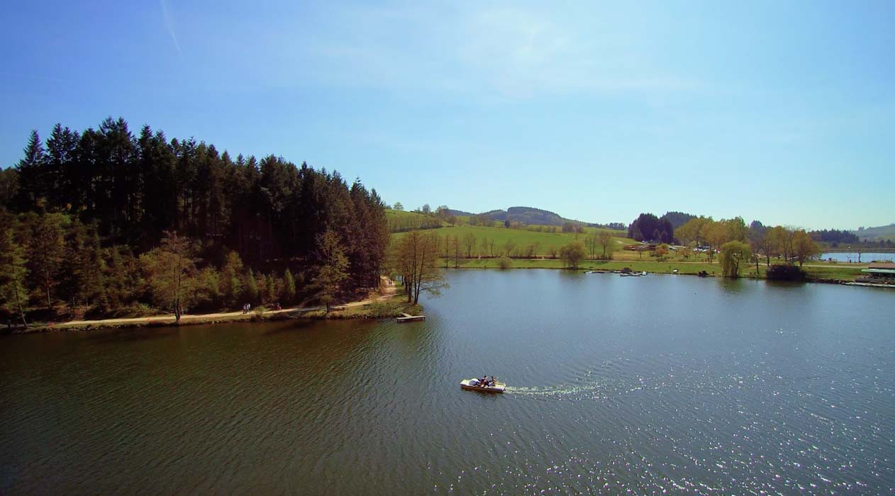 Drone pour film aérien groupama dans le rhône