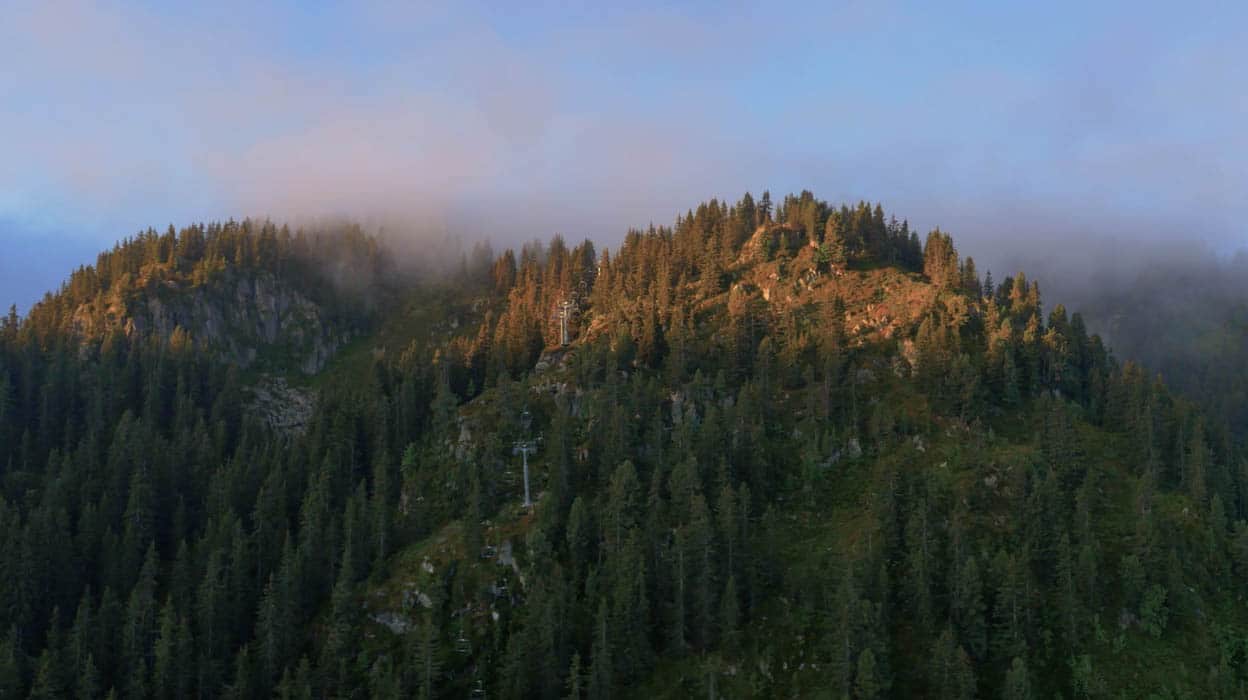 Vidéo aérienne drone pour film sur la savoie