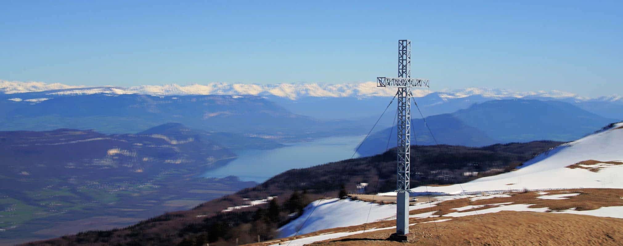 Col du Grand Colombier Ain film aérien drone