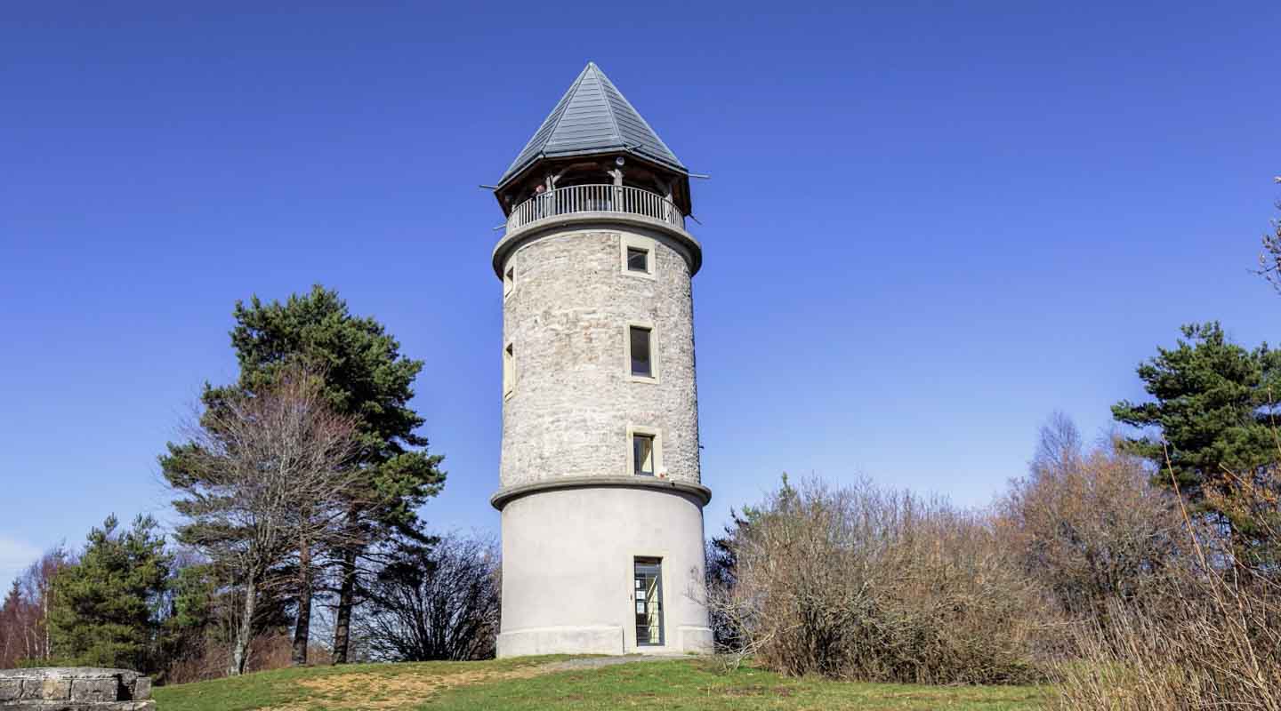 Tour Matagrin Violay Loire film aérien drone