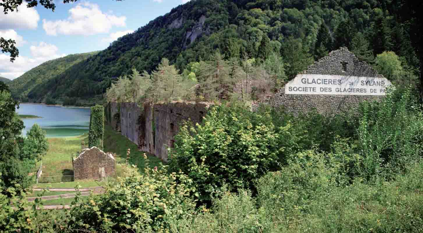 Glacières de Sylans Ain film aérien drone